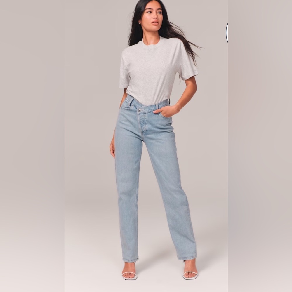Abercrombie Criss-Cross High Rise Dad Jean; Size 24 (short) Curve Love